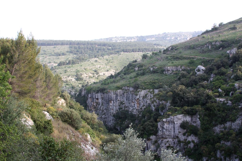 Escursioni Pantalica, Escursioni guidate a Pantalica